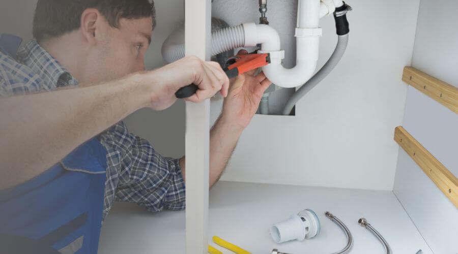 Local water heater installation in Le Roy, IL